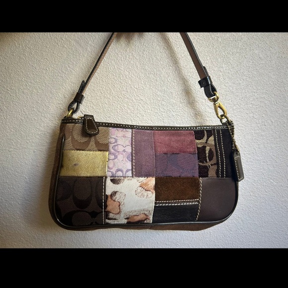 Patchwork Shoulder Bag - Picture 2 of 3